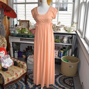 Vintage 70s Peach Empire Waist Lounge Dress Gown Maxi Size Small